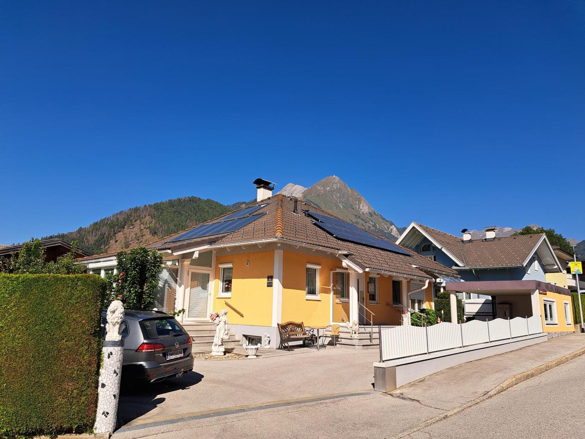 Haus Trojer Apartment Matrei in Osttirol Luaran gambar